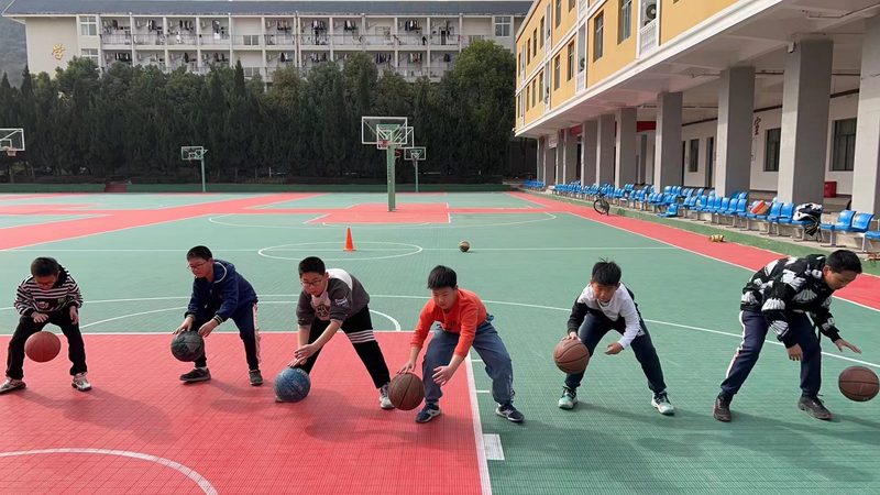 少儿编程课程体系：揭秘收费背后的逻辑