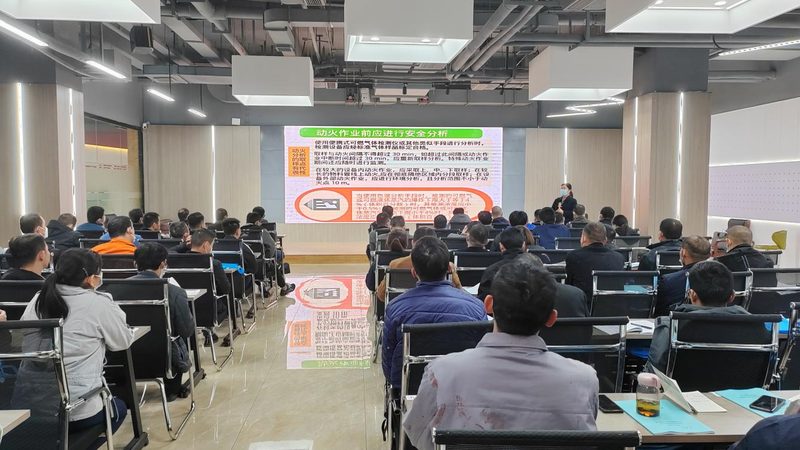 如何选择通过率高的心理咨询师网课