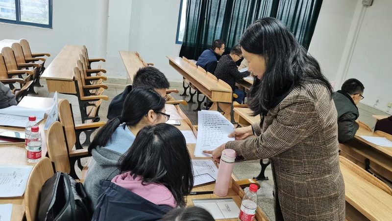 心理咨询师培训，价格背后的考量**