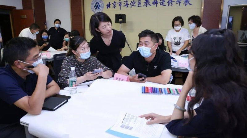 广州叉车技校培训，收费标准背后的考量因素